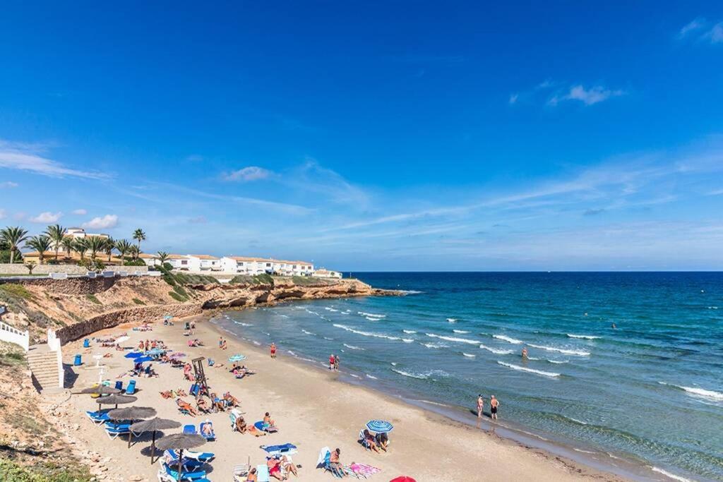 Fun Holiday Apartment Punta Prima Torrevieja Exterior photo
